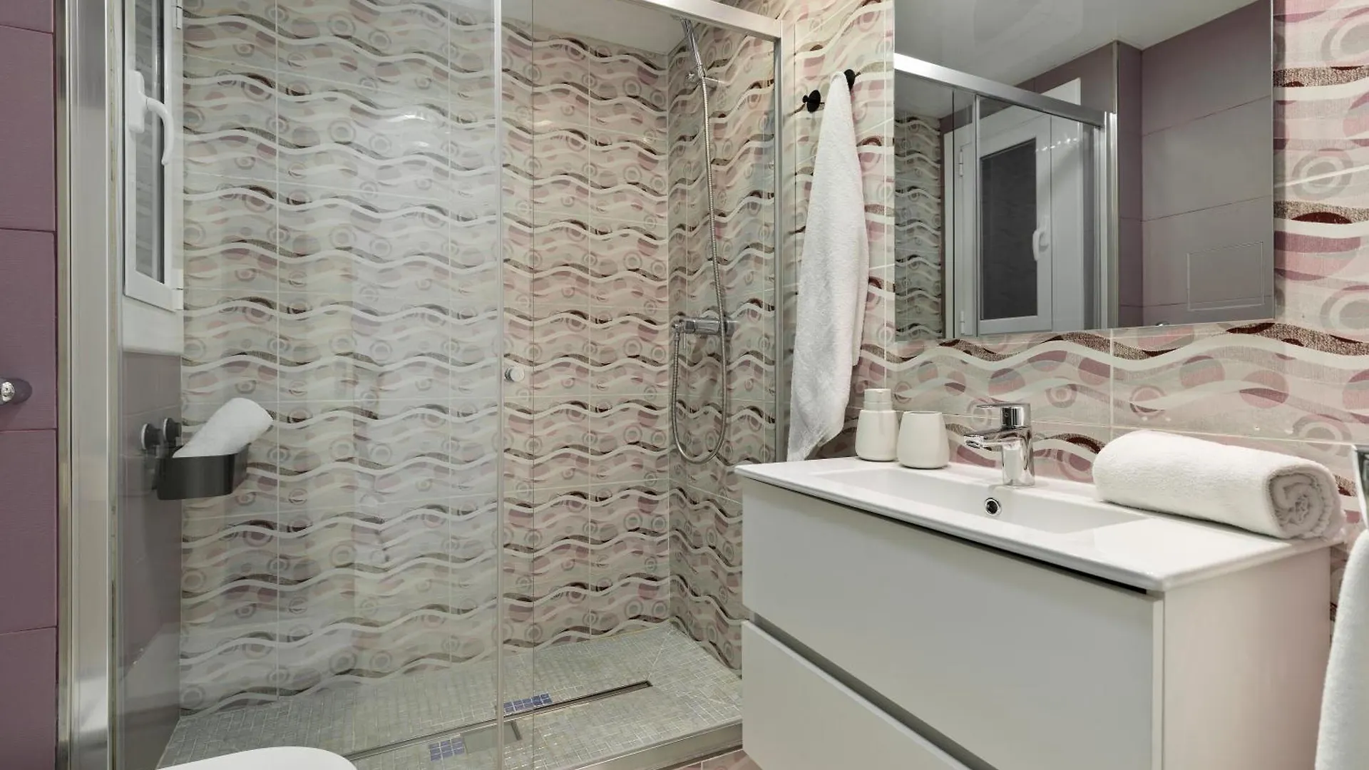 Click&Flat Luxury Tetuan Daire Barselona